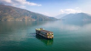 Divine Lake Cruise in Tehri