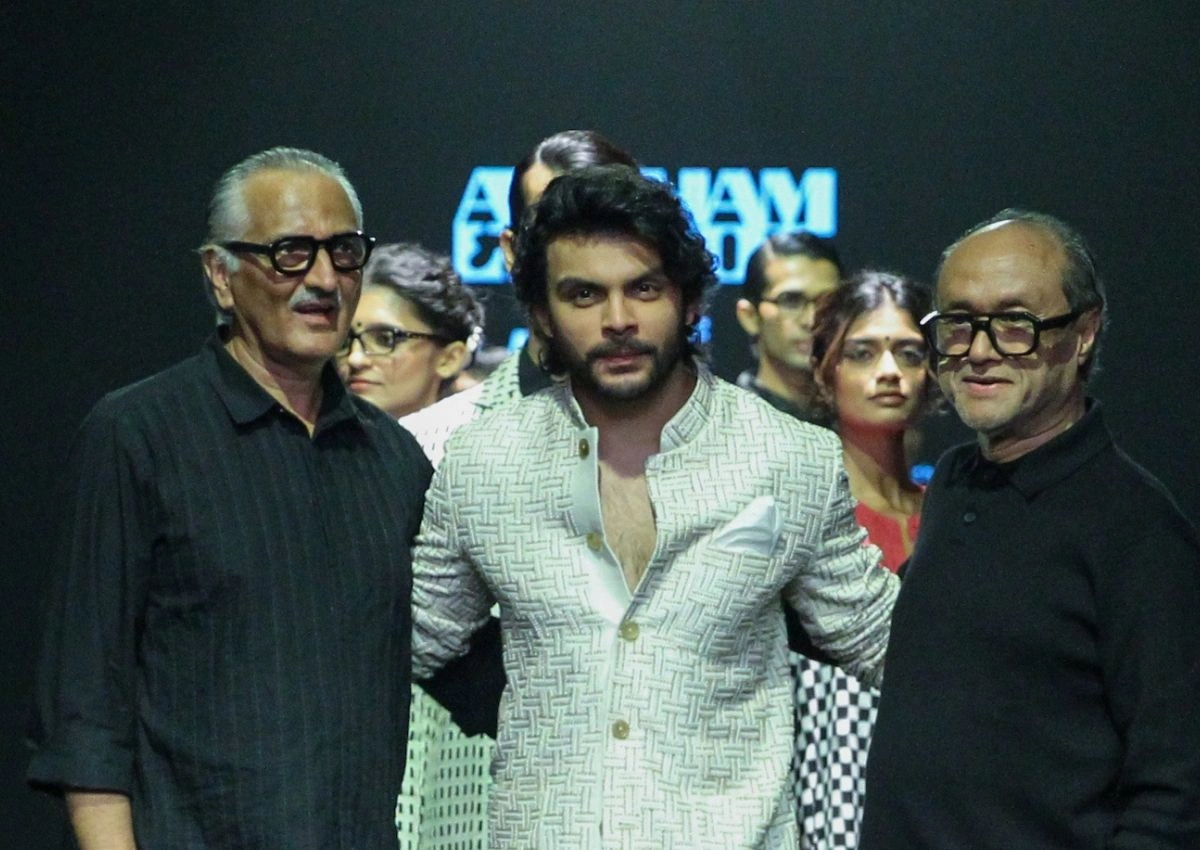 Abraham and Thakore End Day Two at Lakmē Fashion Week X FDCI with a Stylish and Practical Collection