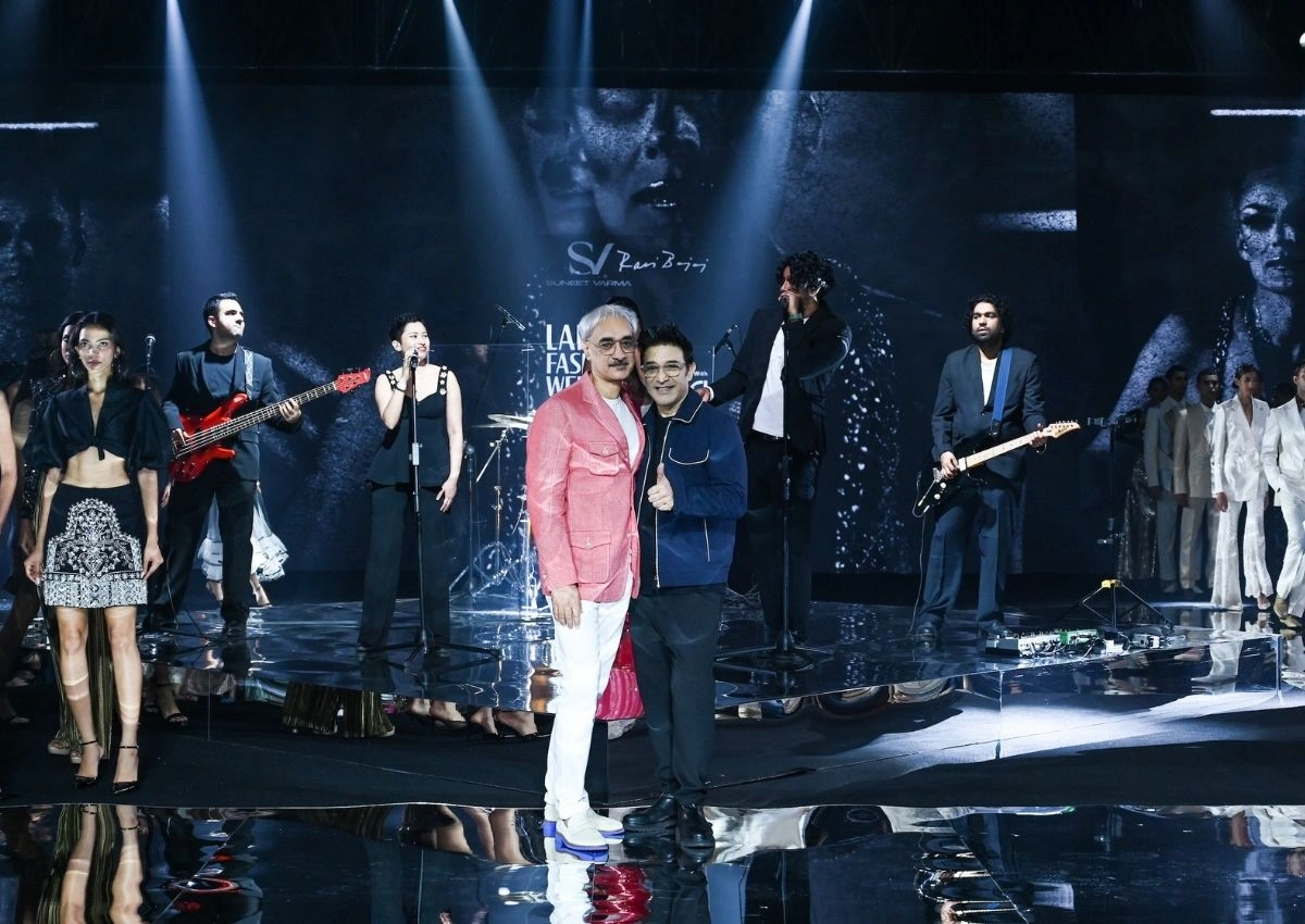Ravi Bajaj and Suneet Varma created a fashionable impact with their distinct collections at lakmē fashion week in partnership with fdci
