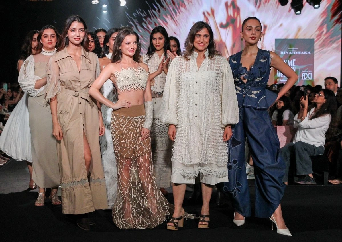 Rina Dhaka and Tanieya Khanuja brought their individual fashion language on the ramp at Lakmē Fashion Week in partnership with FDCI
