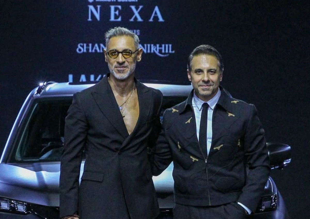 Nexa showcased the spectacular Velora collection by Shantnu Nikhil couture to end day four at lakmē fashion week in partnership with FDCI
